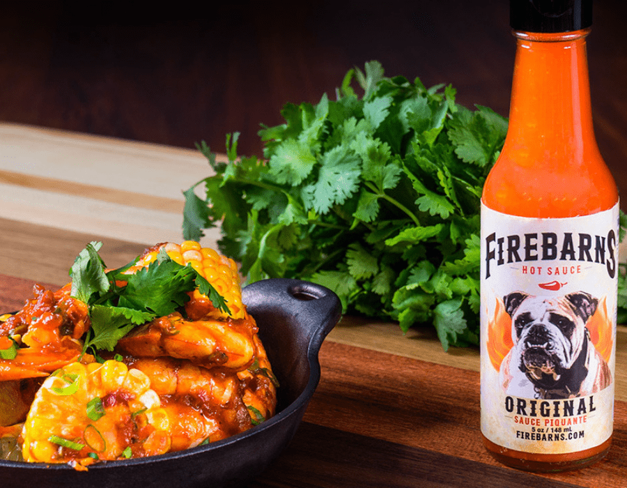 Essayez la délicieuse sauce piquante Firebarns - BBQ Québec