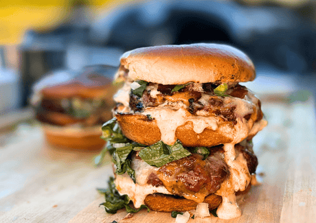 Le burger Big Max et sa fameuse sauce - BBQ Québec
