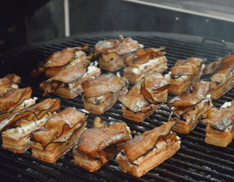 L’inoubliable Millefeuille au bacon - BBQ Québec