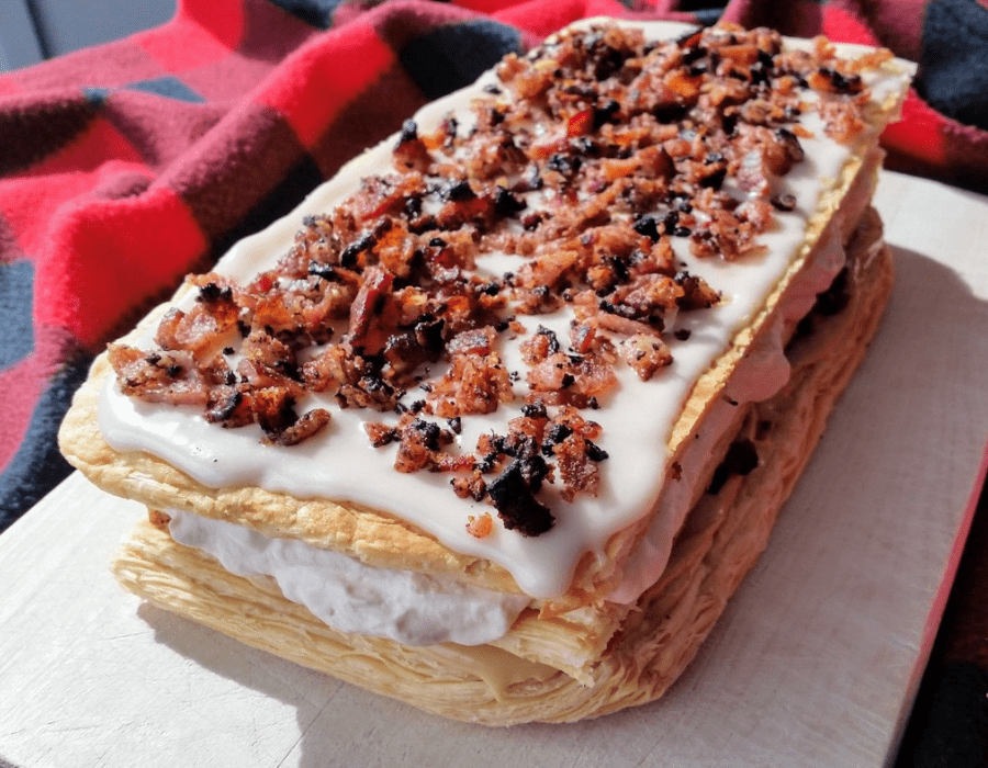 Mille feuille géant à l’érable et bacon - BBQ Québec