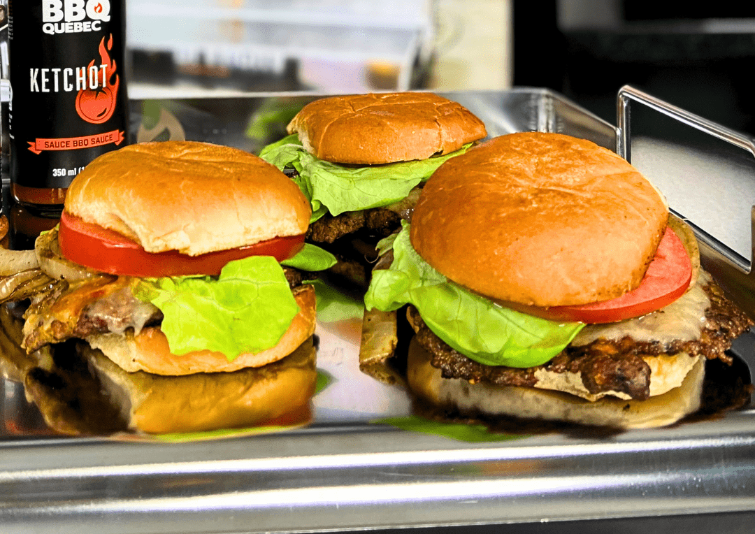 Smash burger pour les soirs de match - BBQ Québec