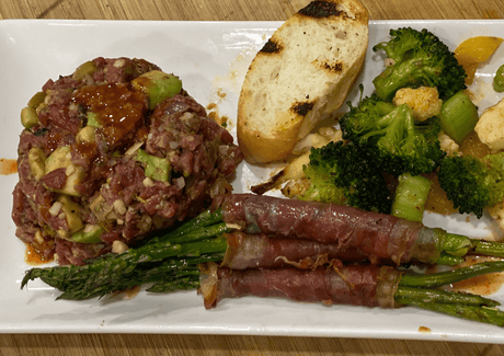 Tartare de saumon « pimpé » avec les marinades sèches BBQ Québec - BBQ Québec