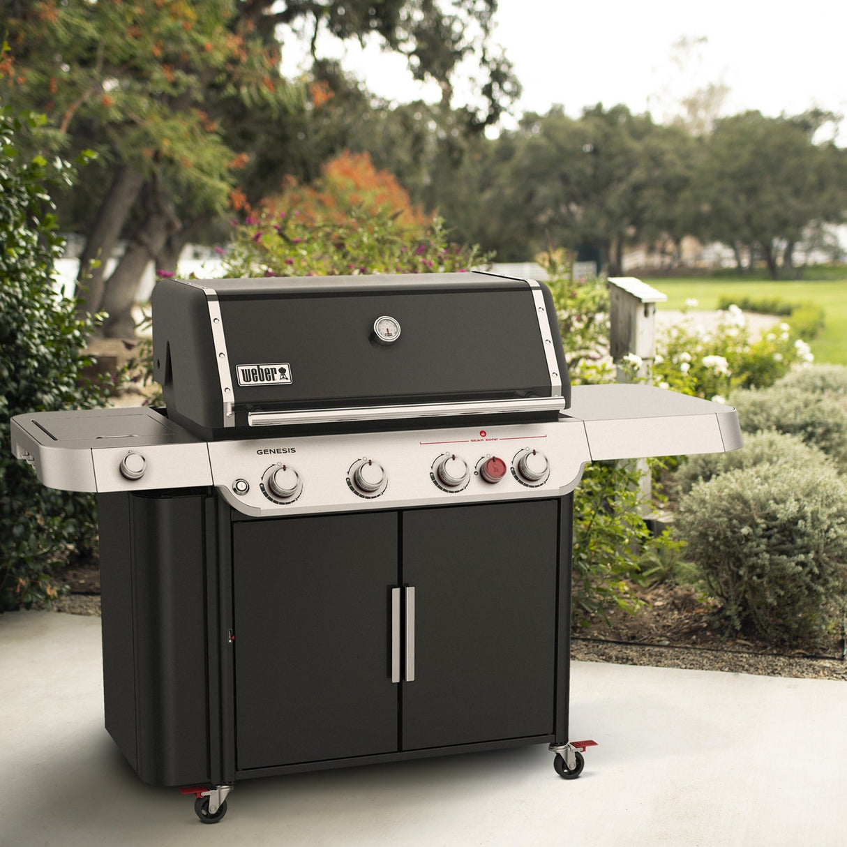 36410001 - GENESIS E435 LP BLK US/CA/MX - BBQ Québec