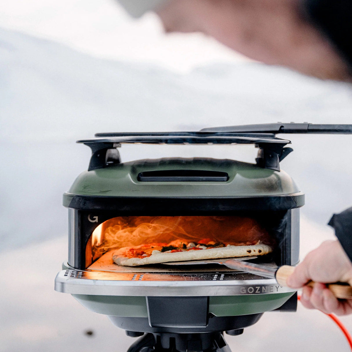 Four à pizza Gozney Tread Olive – Gaz propane - GTPOBUS1225 - BBQ Québec
