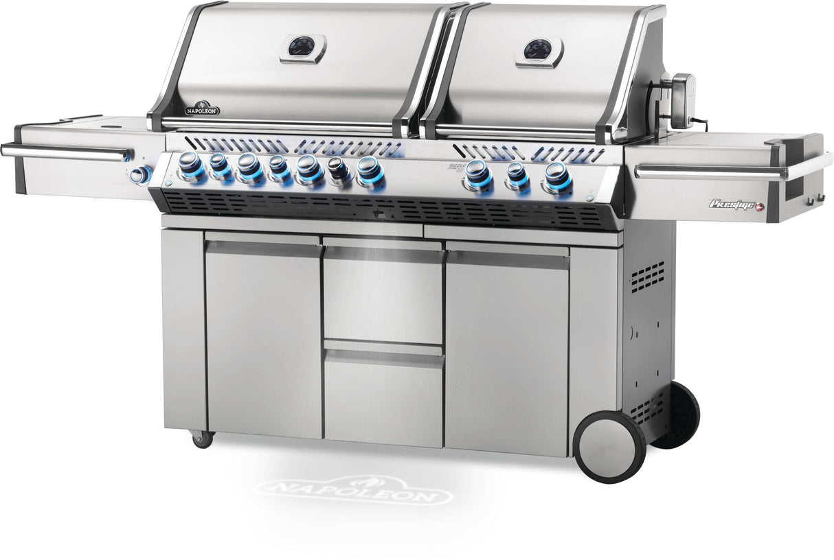 Napoleon Prestige PRO 825 Propane BBQ avec brûleur latéral double à contrôle indépendant, et brûleurs de cuve et arrière infrarouges - BBQ Québec